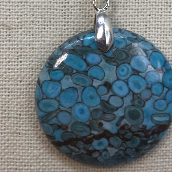 Brand New Gorgeous Round 1-1/2” Gemstone - Picture 6 of 8